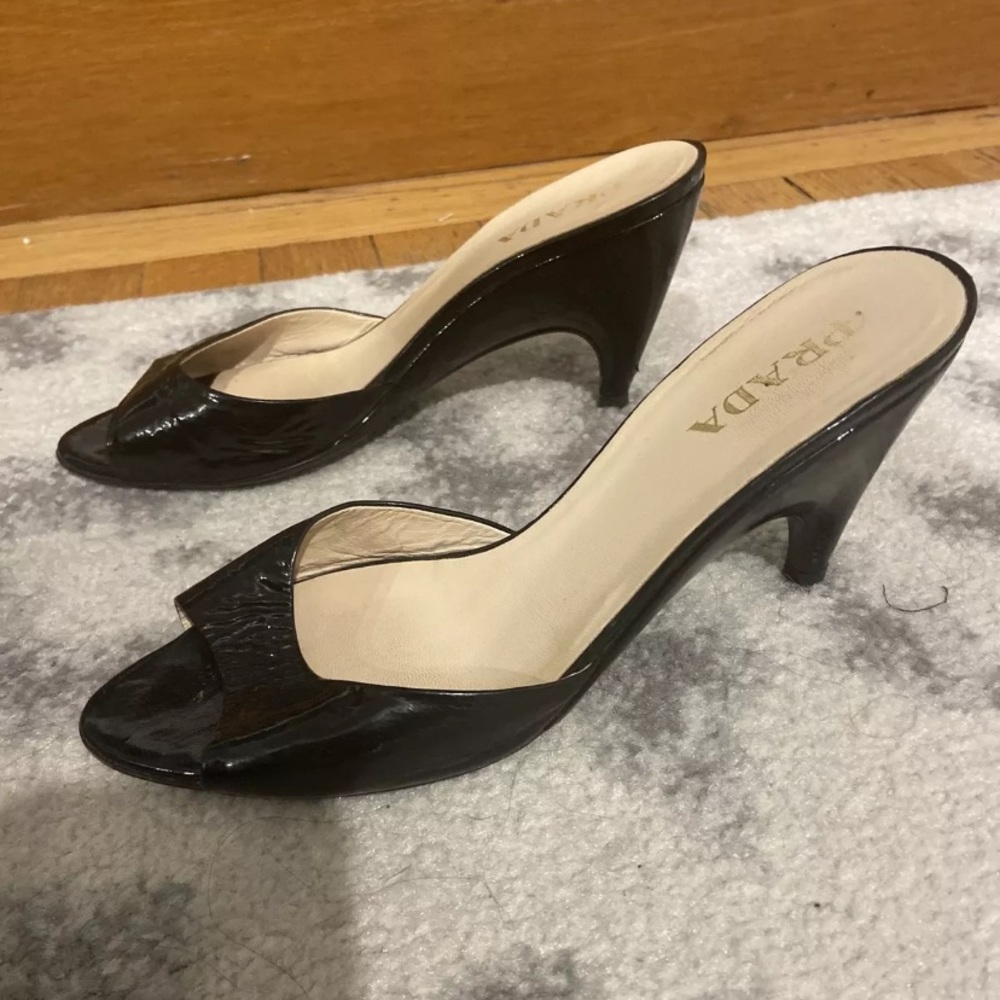 Prada Italy Peep Toe Slip On Kitten Heel Slide Patten Leatherblack Sandals Sz 37
